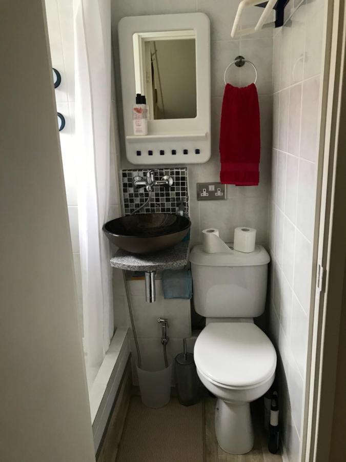 Quiet, Spacious Double Bedroom! Peterborough Luaran gambar